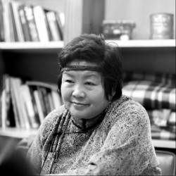 Д. Оюунчимэг