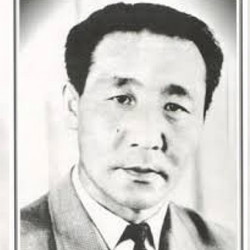 Ч. Лодойдамба